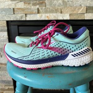 🌻Brooks Adrenaline GTS 21 Running Shoes Sz 7.5 🌻